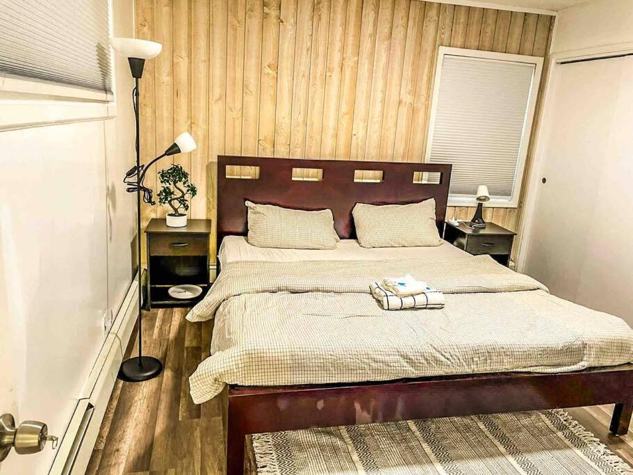 Pousada Entire 3bdr W/parking, Backyard, Firepit, Bbq