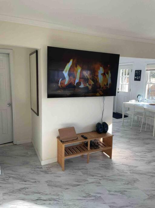 Pousada Entire 3bdr W/parking, Backyard, Firepit, Bbq Nova York